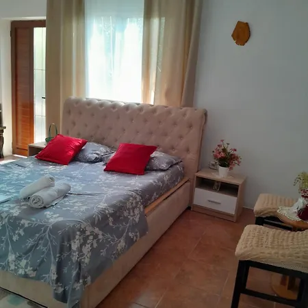 Tonia&sion Guest house