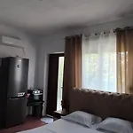 Tonia&sion * Vlorë