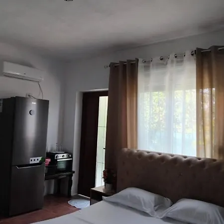 Tonia&sion 3* Vlorë