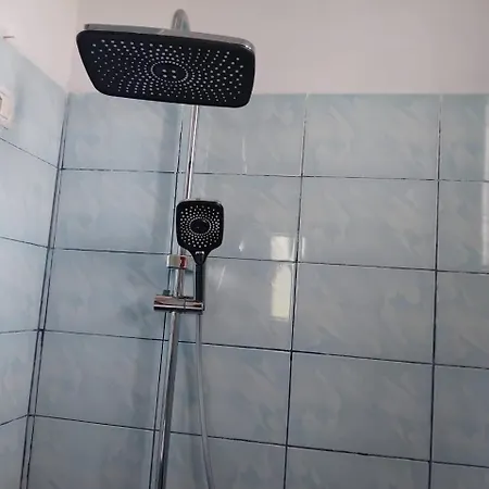 Tonia&sion Gasthof Vlorë