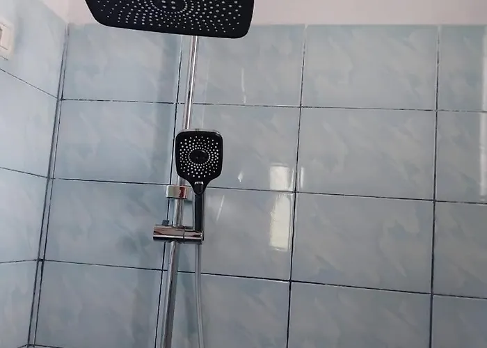 Tonia&sion 招待所 Vlorë