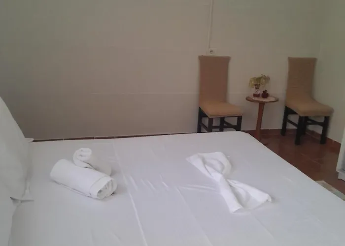 Tonia&sion Guest house *