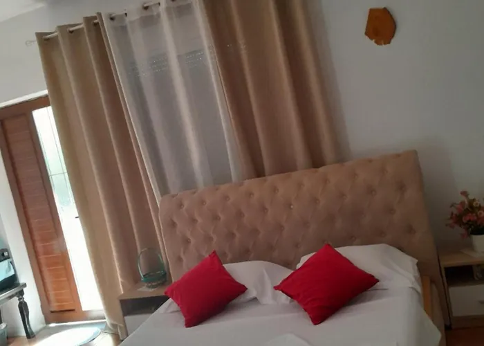 Tonia&sion Guest house *