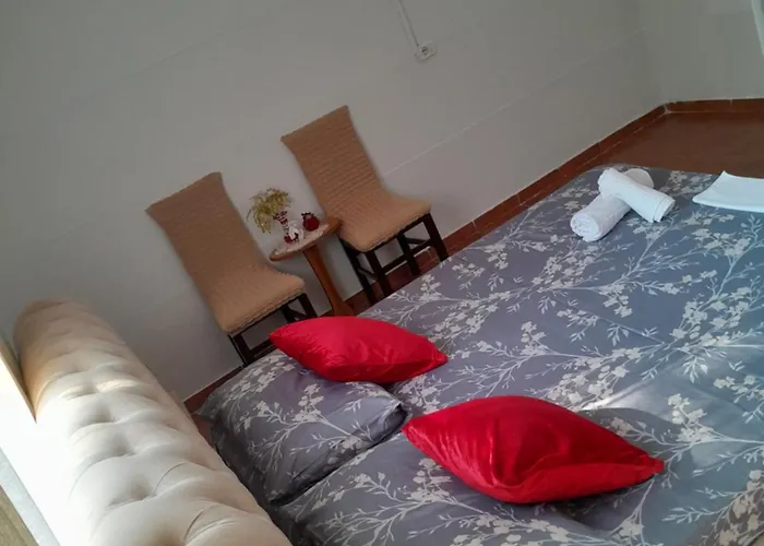 Tonia&sion Guest house *