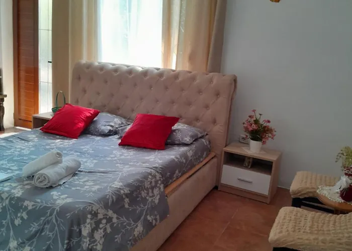 Tonia&sion Guest house